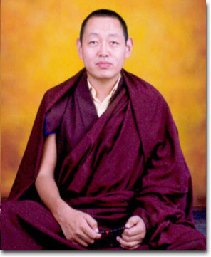 Tiểu sử Đạo sư Minling Khenchen Rinpoche