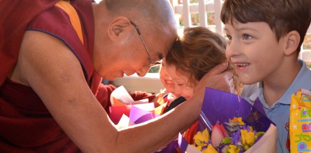 Suy nghĩ về bạn và kẻ thù