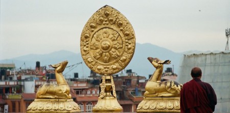 Xử lý vấn đề tình cảm trong Phật giáo