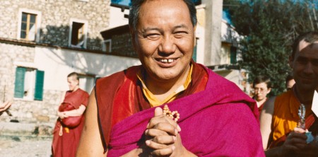 Để tiến tới việc nghiên cứu Phật Pháp