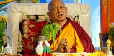 Cúng dường công đức