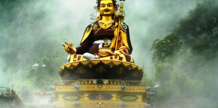 OM AH HUNG VAJRA GURU PADMA SIDDHI HUNG