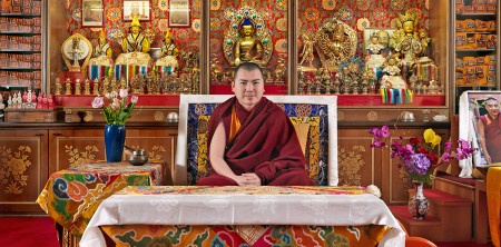 Tiểu sử Lama Tenzin Khenrab Rinpoche