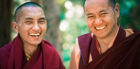 Thực hành chín hạnh tôn kính Đạo sư